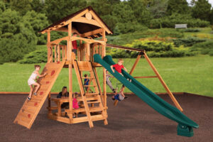 Titan Treehouse XL 1