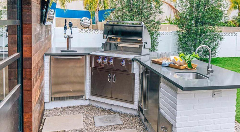 Top Outdoor Living Trends for 2025 - Bassemiers